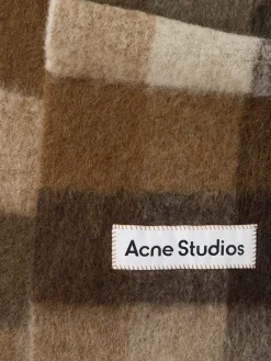 Alpaca blend scarf