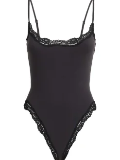 Body Fits Everybody in nylon con pizzo