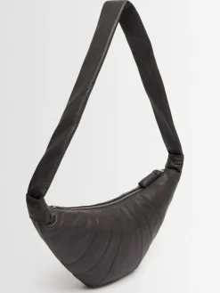Borsa media Croissant in pelle martellata