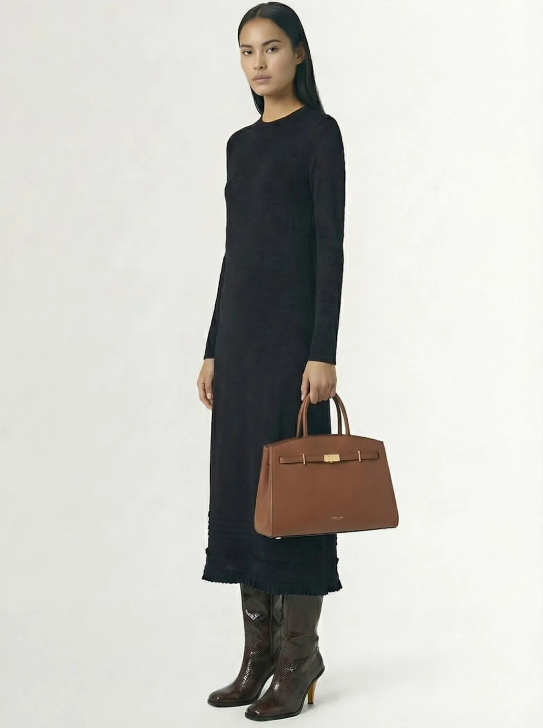 Borsa The Midi Hudson in pelle martellata