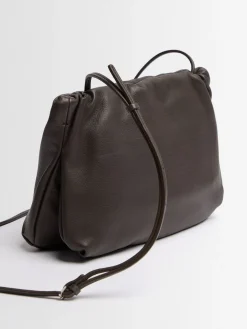Bourse micro grain leather shoulder bag