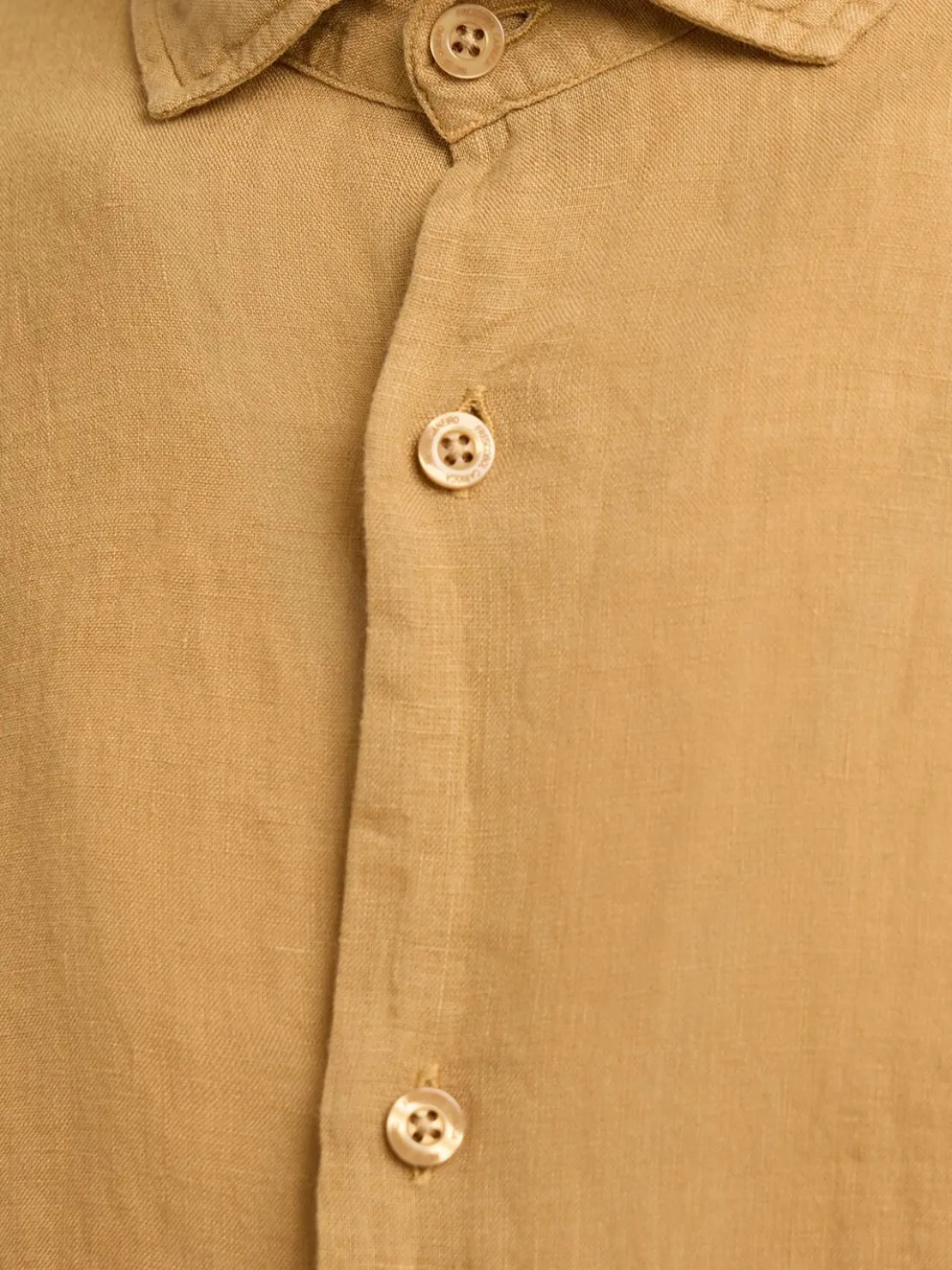 Camicia Antonio a maniche lunghe in lino