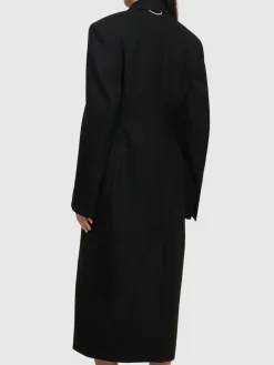 Cappotto midi in lana con spilla