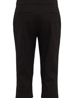 Capri pants