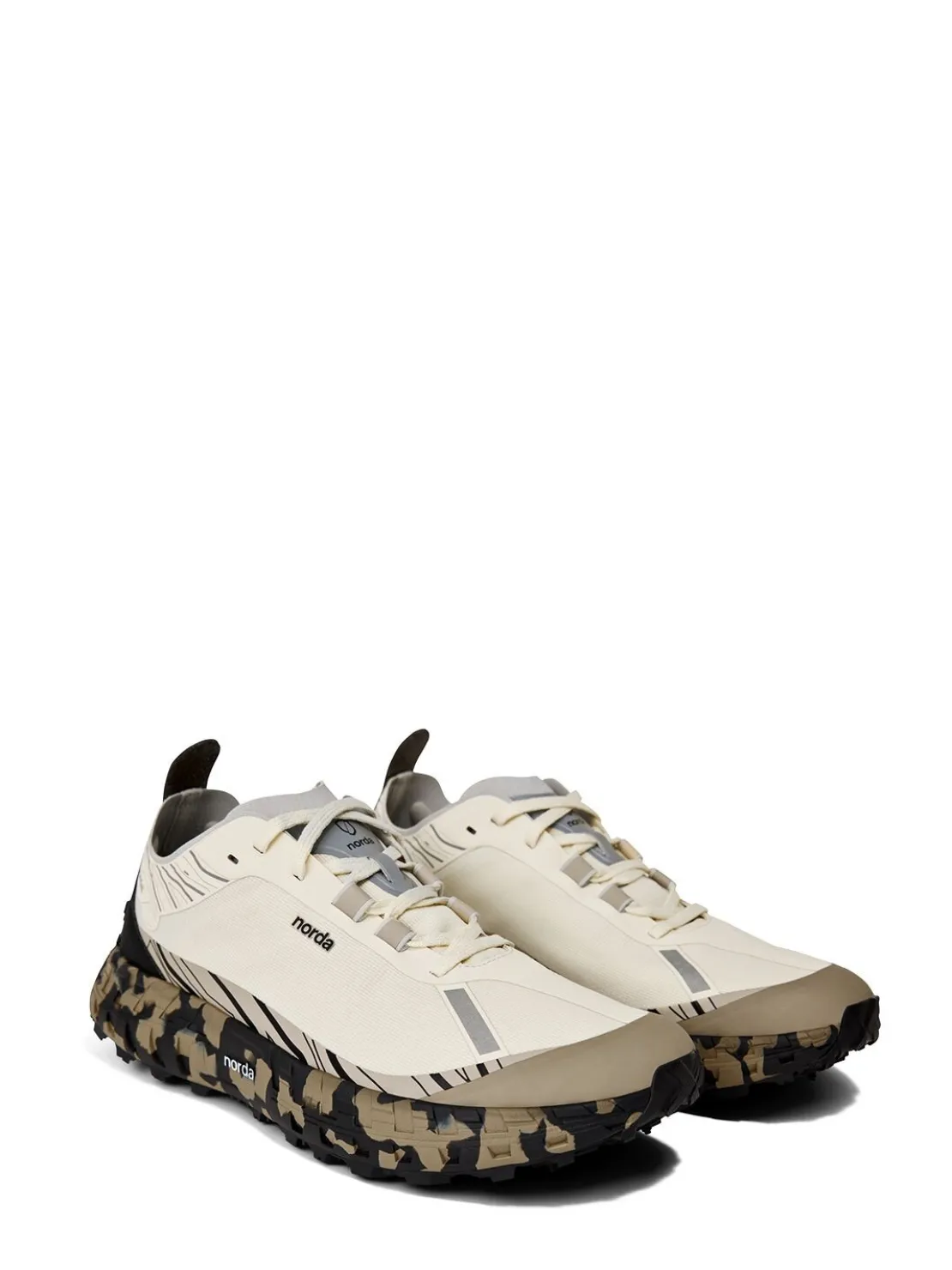 001 Dyneema trail running sneakers