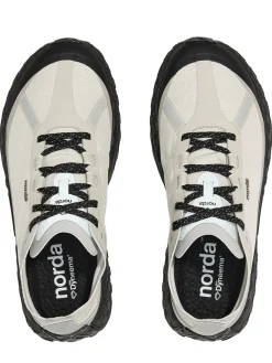 001 Dyneema trail running sneakers
