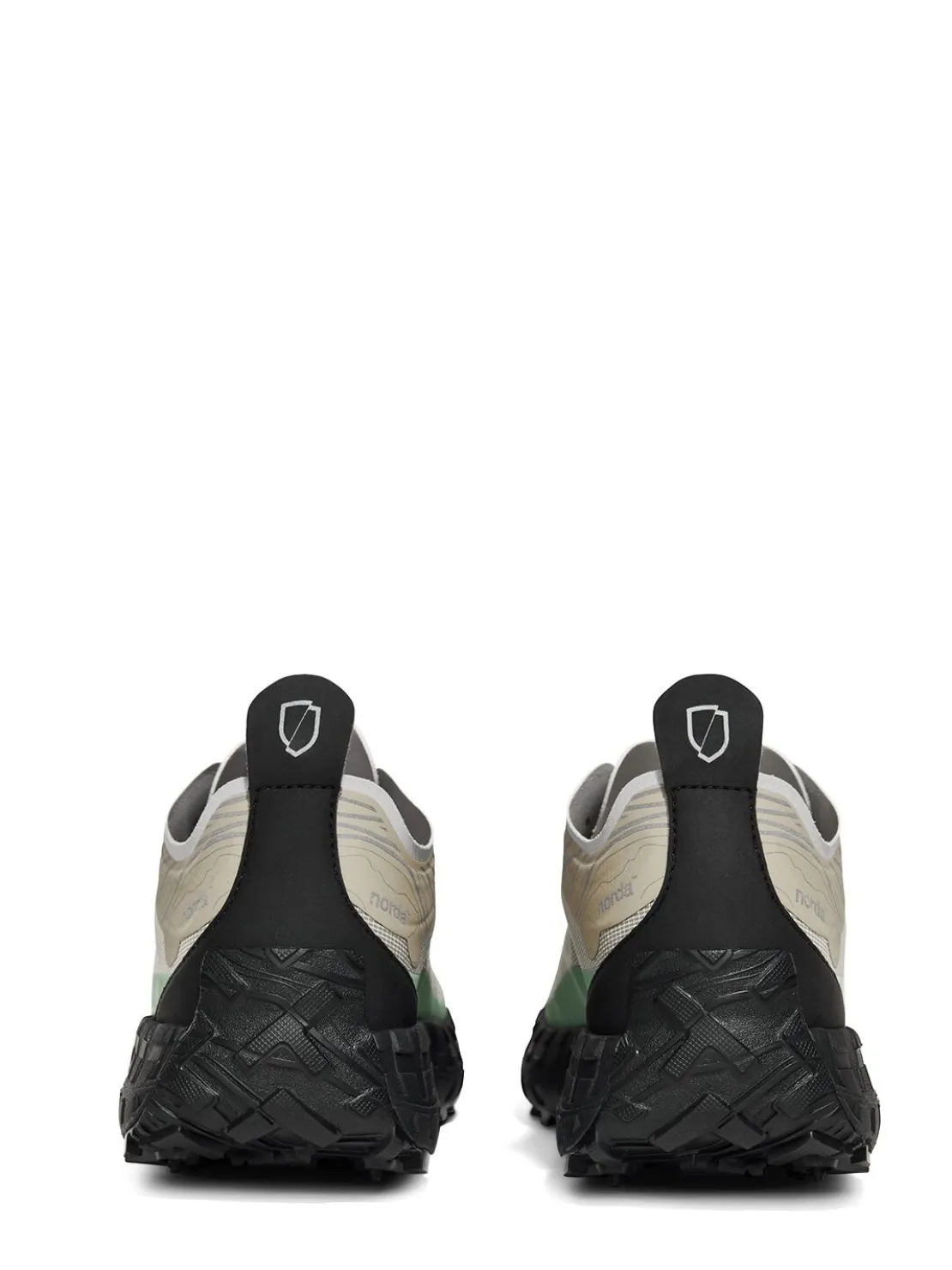 001 Dyneema trail running sneakers