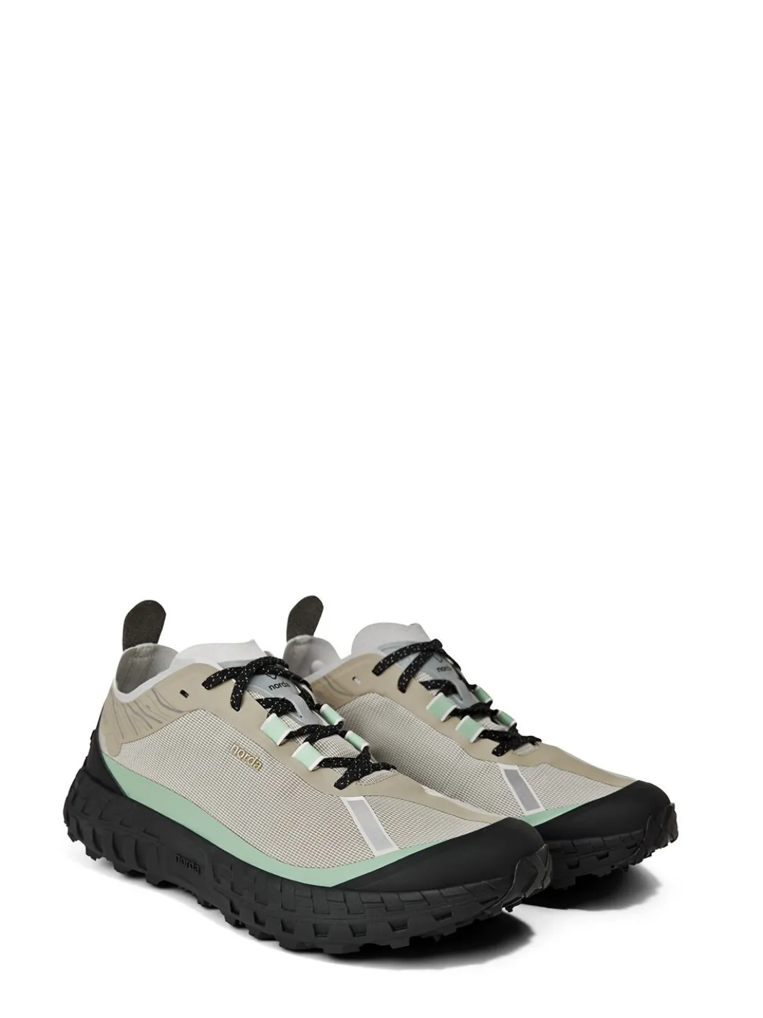 001 Dyneema trail running sneakers