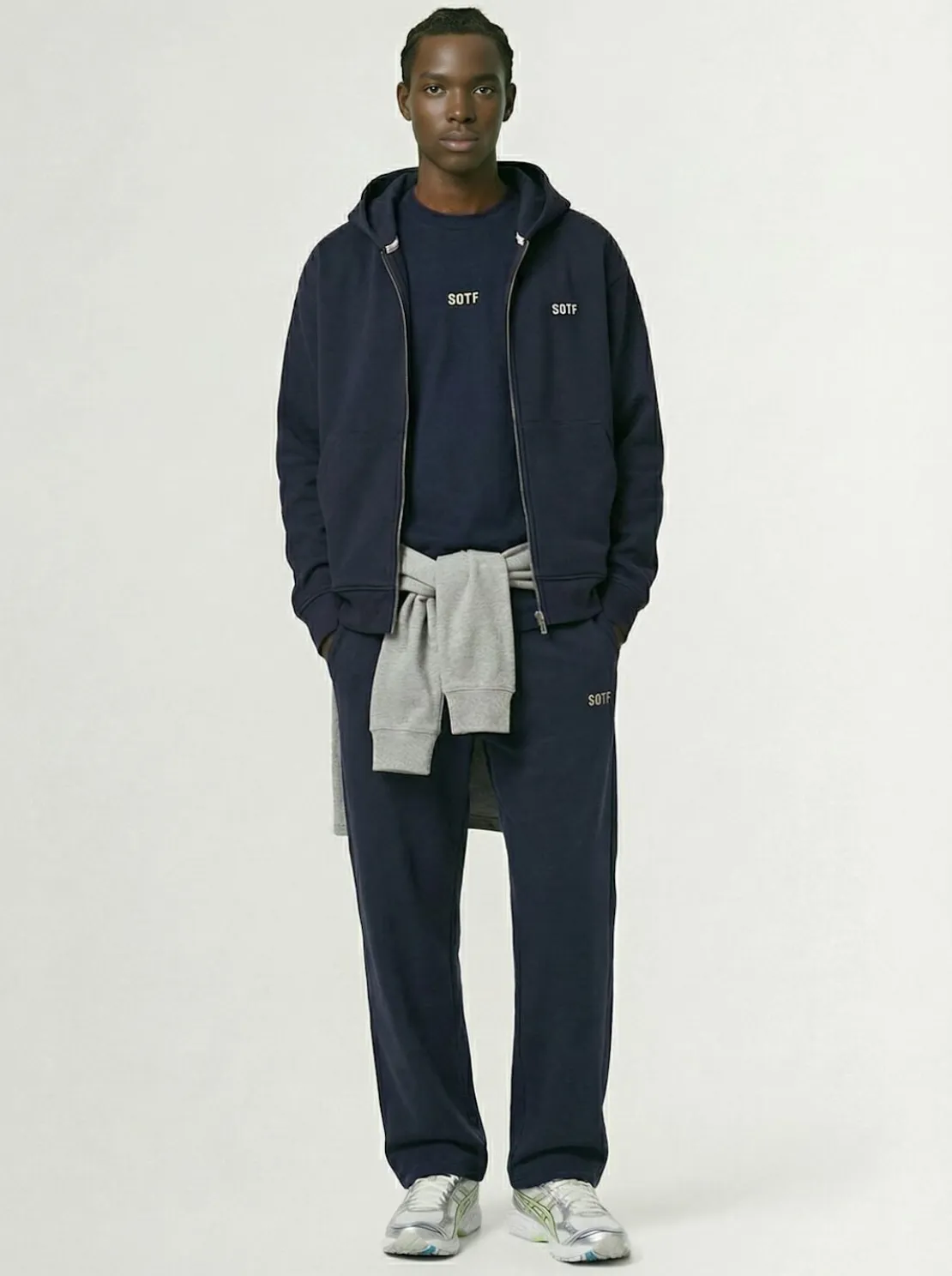 Felpa / zip e cappuccio
