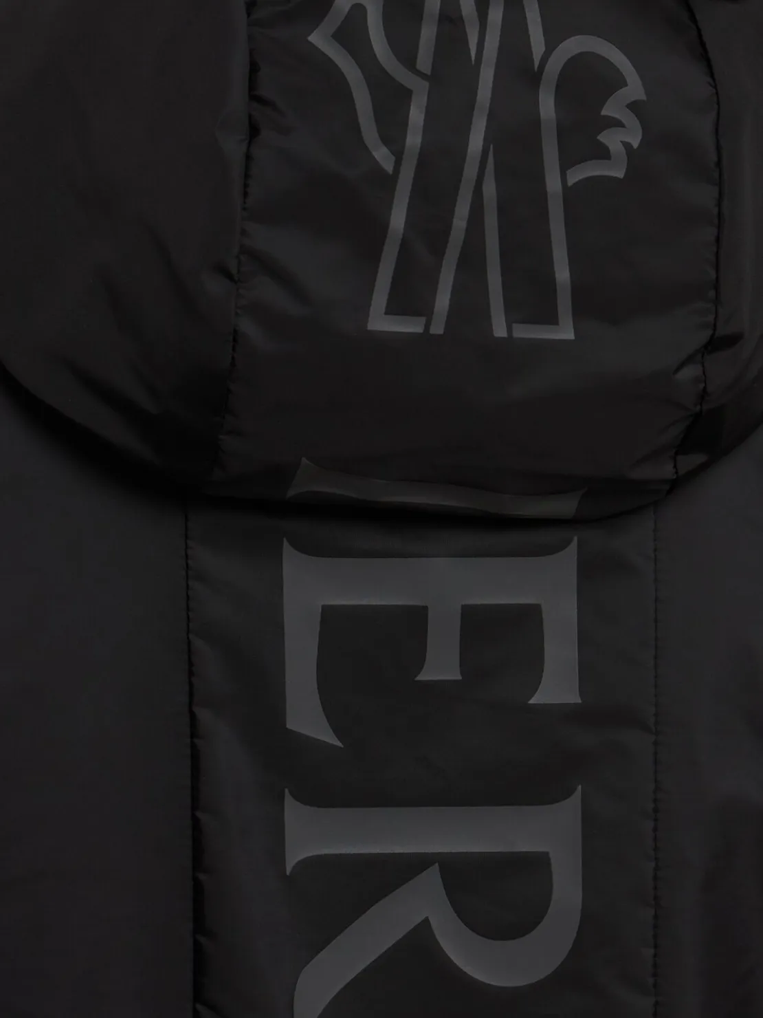 Granier nylon hooded windbreaker