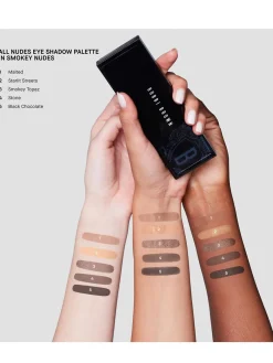 8.5gr Bare Nudes eye shadow palette