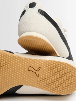 H-Street strap sneakers