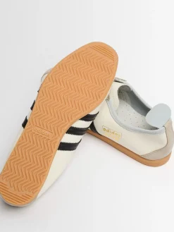 Japan sneakers