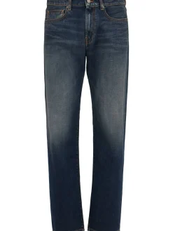 Jeans in denim