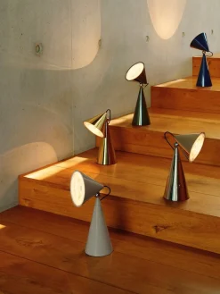 Lampada da tavolo LED Pose Portable Kelp