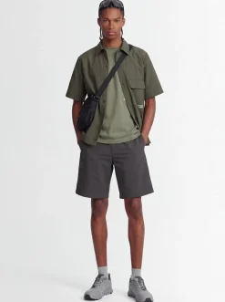 Light tech relaxed fit shirt