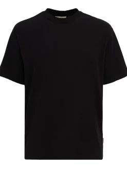 Lightweight t-shirt