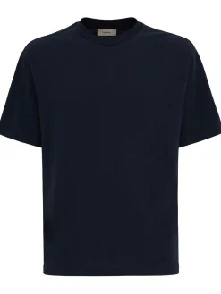 Lightweight t-shirt