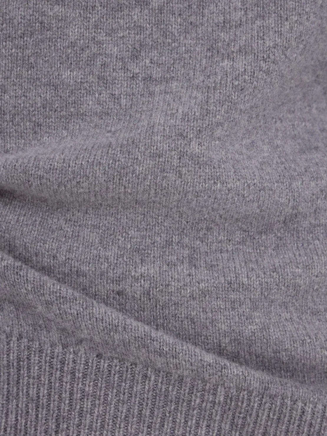 Maglia a collo alto in lana
