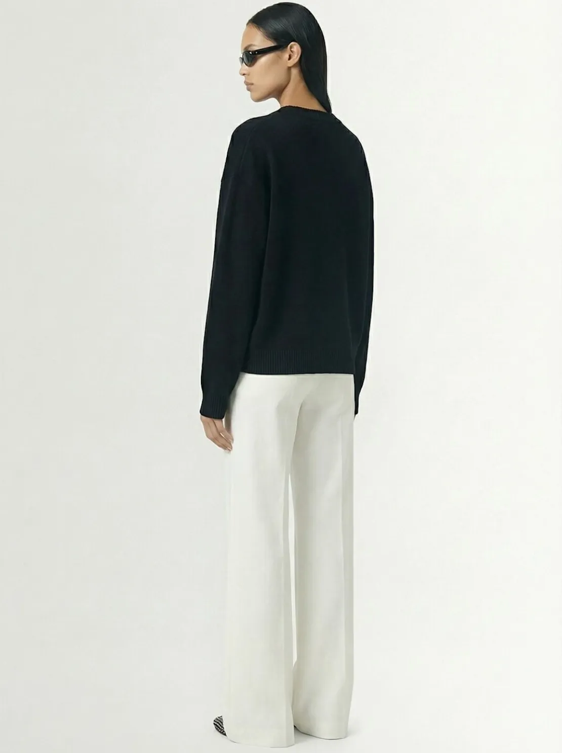 Maglia Zefiro in eco-cashmere con scollo a V