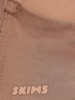 Nylon t-shirt bra