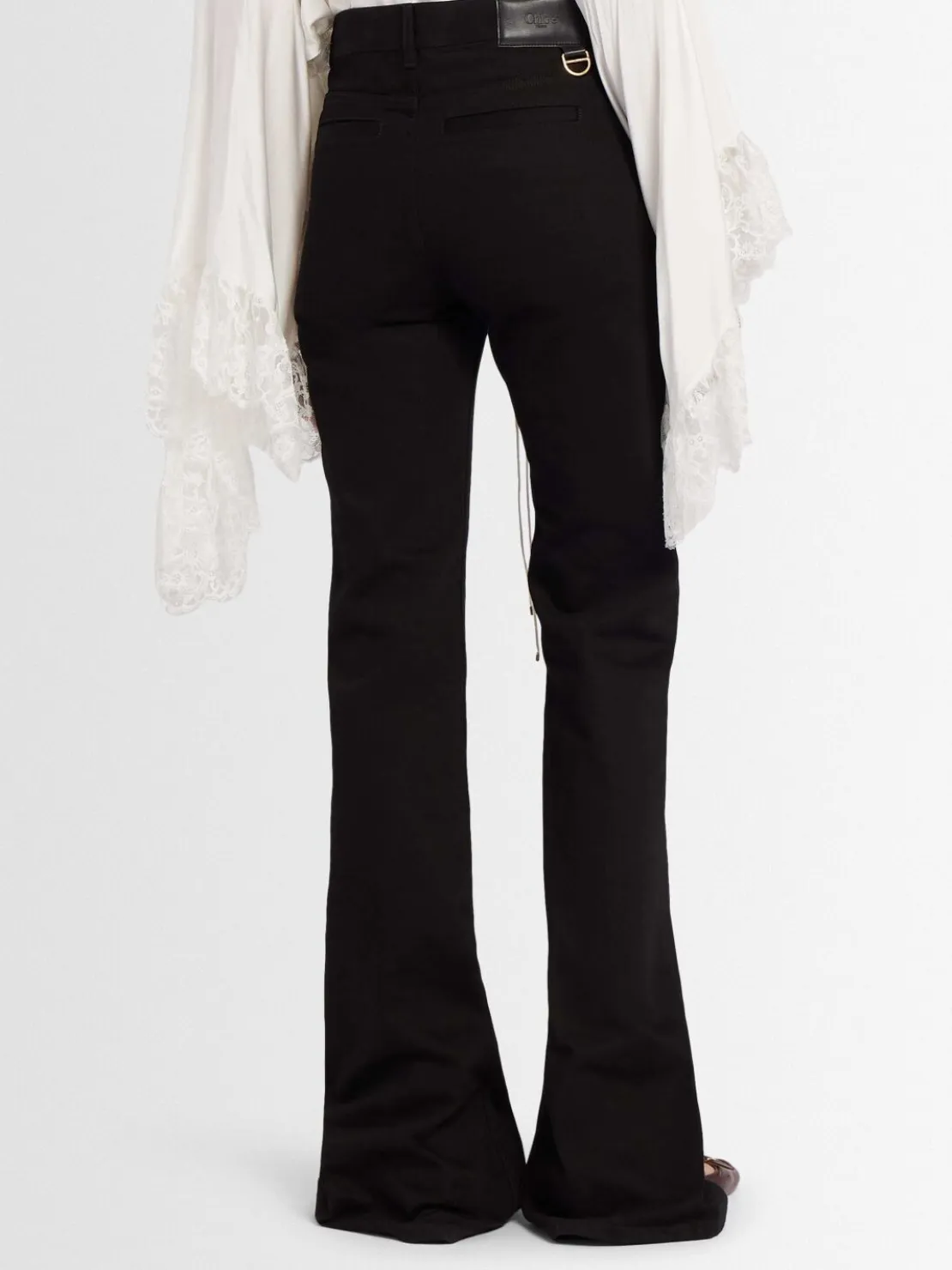 Pantaloni dritti vita alta