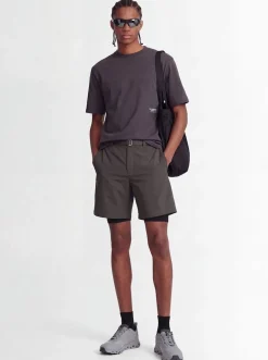 Relaxed fit light tech shorts