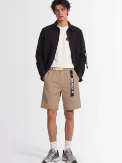 Reve tech Bermuda shorts
