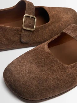 Scarpe APPIEDI in pelle