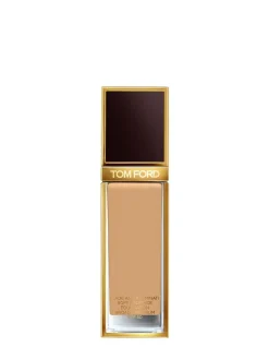 Shade & Illuminate Soft Foundation SPF50