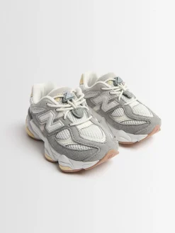 Sneakers 9060