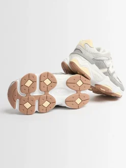 Sneakers 9060