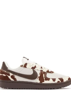 Sneakers Field General
