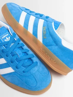 Sneakers Gazelle con lacci