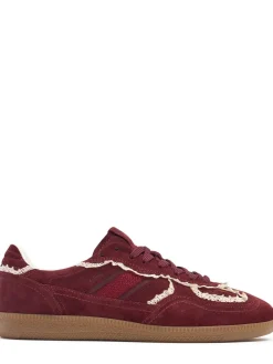 Sneakers in camoscio e crochet