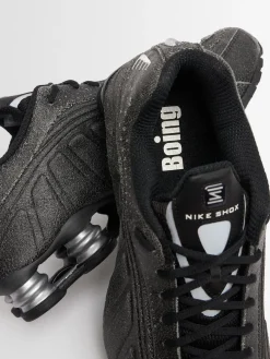 Sneakers Shox R4