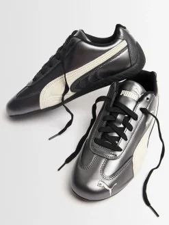 Speedcat sneakers
