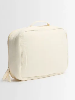 Toiletry case